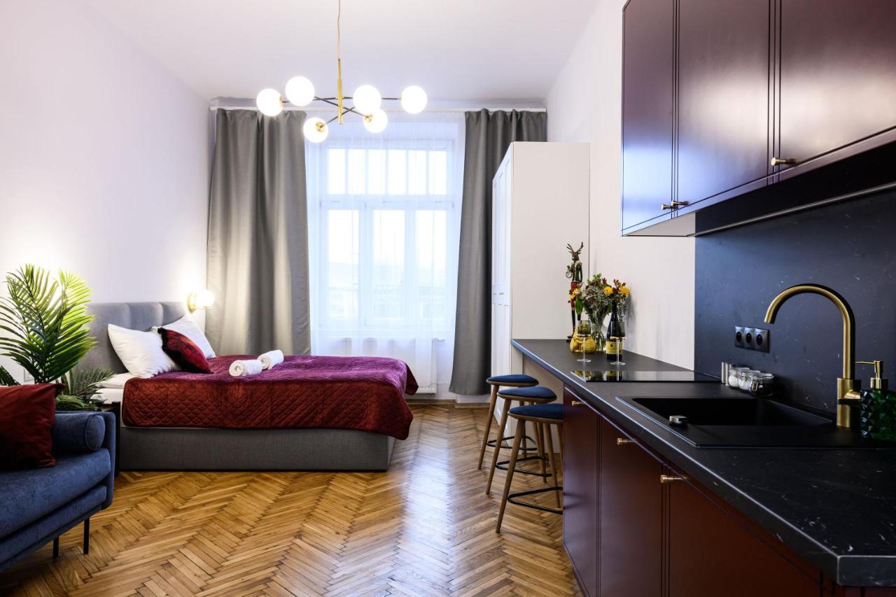 Unique Style Apartments Old Town - 25 Min From The Airport - By Homelike Kraków Exteriör bild