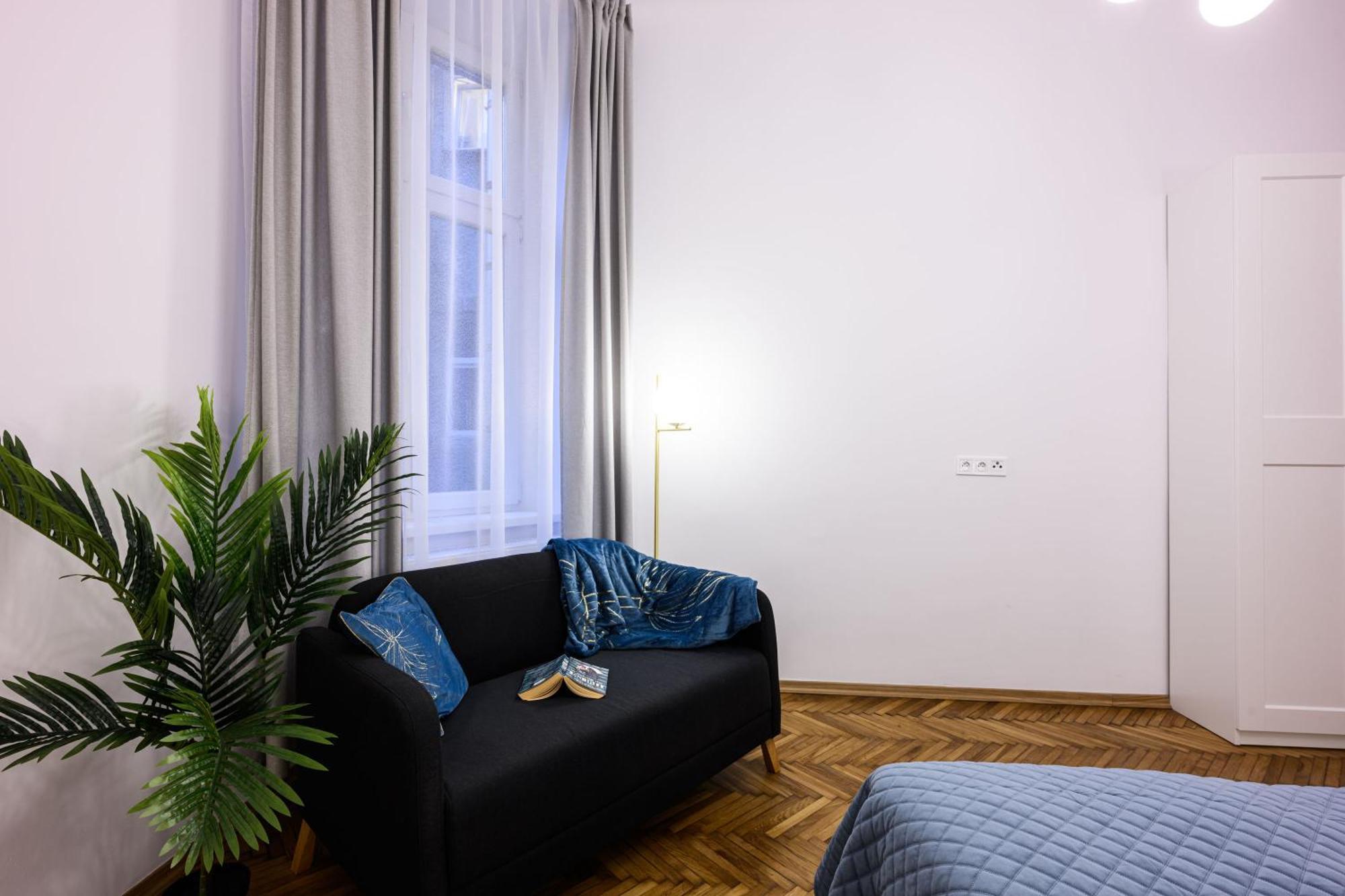 Unique Style Apartments Old Town - 25 Min From The Airport - By Homelike Kraków Exteriör bild