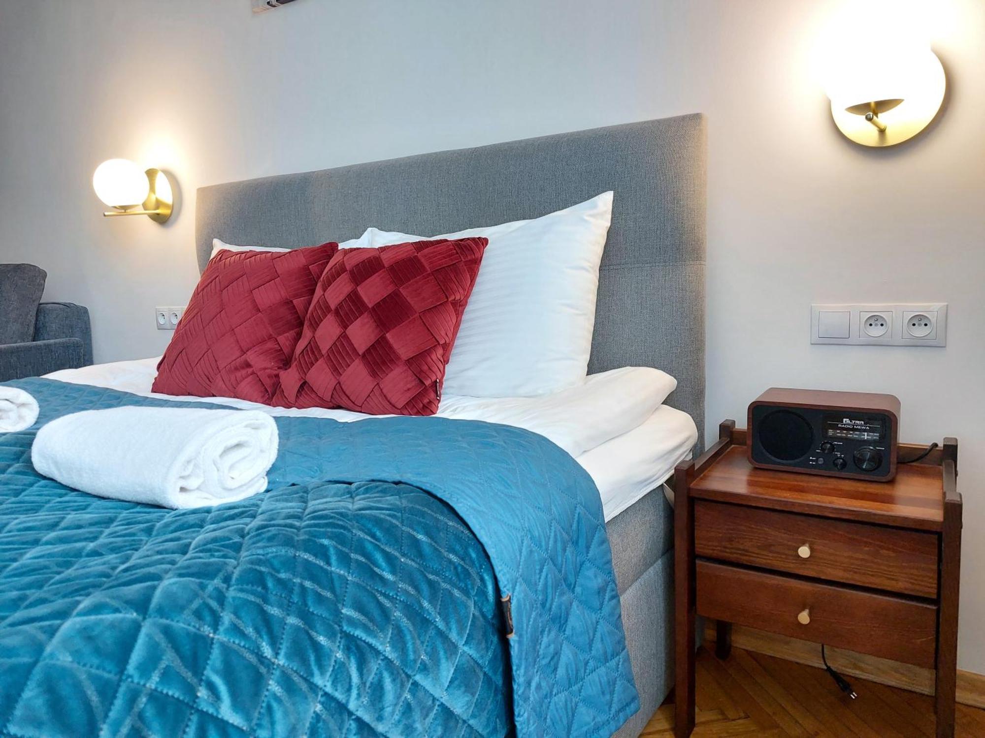 Unique Style Apartments Old Town - 25 Min From The Airport - By Homelike Kraków Exteriör bild